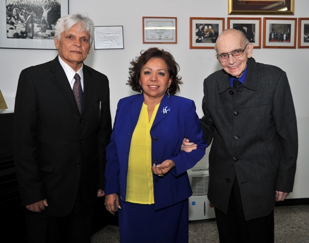 Fundamusical recibe ejemplares de su coproducción discográfica con la CGR