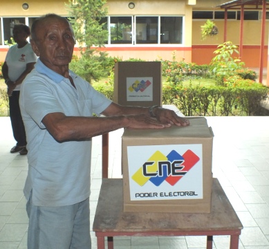 Electo Abuelo Contralor del Instituto Nacional Social “Dr. Marcos Serres Padilla”