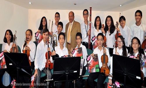 El Contralor General de la República Bolivariana de Venezuela, Dr. Manuel E. Galindo Ballesteros felicitó al Sistema Nacional de Orquestas