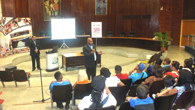 CEM dictó talleres de Fortalecimiento del Poder Popular