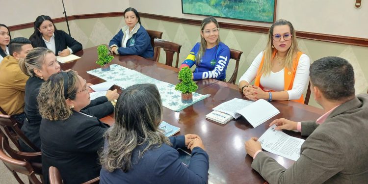 CEM: Lectura del informe preliminar de la actuación fiscal realizada en Corpoturismo
