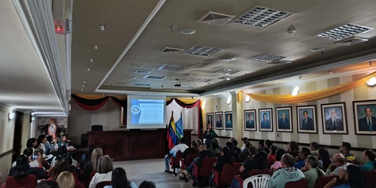 CEM dictó taller sobre Contrataciones Públicas en los Nuevos Tiempos