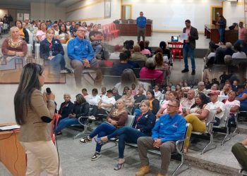 CEM fomenta la participación ciudadana en comunas del municipio Ezequiel Zamora