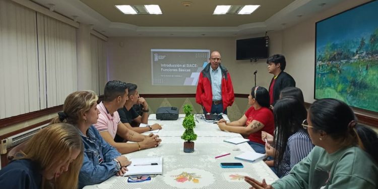 Nuevos funcionarios de la CEM fueron capacitados sobre el Sistema Integral Administrativo de Contralorías de Estados