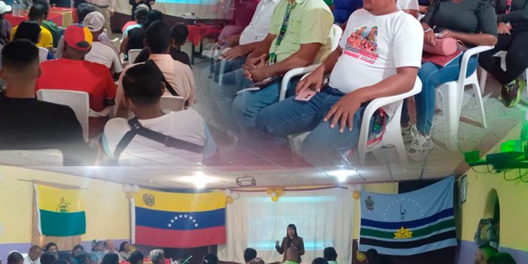 Voceros comunales de Uracoa recibieron Jornada de Fortalecimiento del Poder Popular